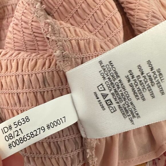 Express Pink Floral Smocked Puff Sleeve Blouse Womens Medium NWT Boho Girlcore - Picture 9 of 9